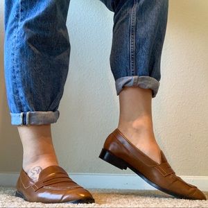 - Everlane Modern Penny Loafer -